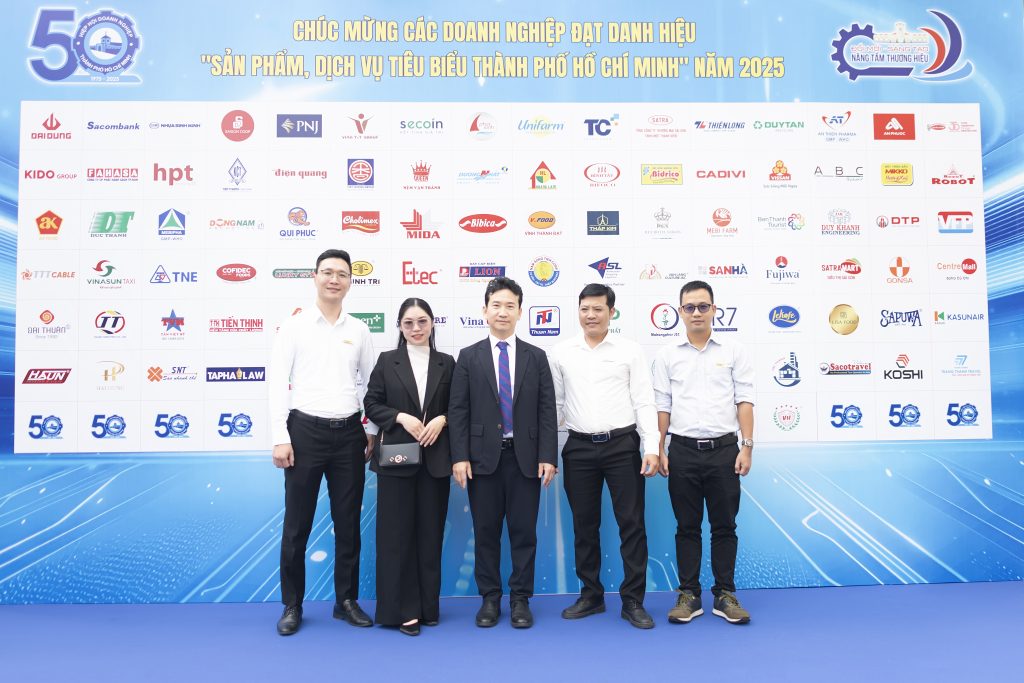 dịch vụ tiêu biểu của TP.HCM 2025