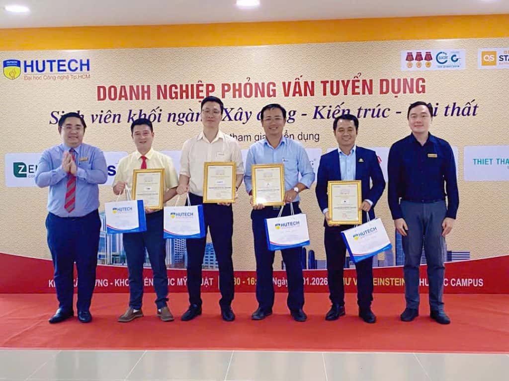 KOSHI-tham-gia-chuong-trinh-phong-van-tuyen-dung