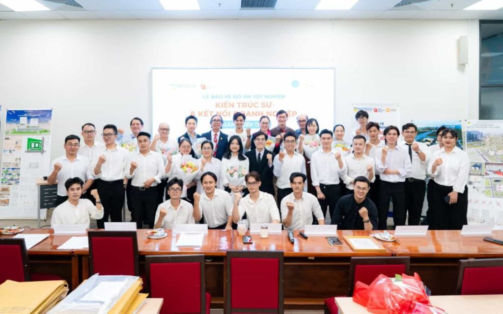 KOSHI-dong-hanh-cung-HUTECH