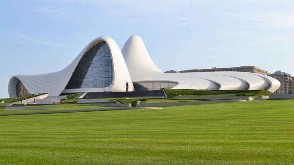 Kiến trúc không giới hạn_ The Heydar Aliyev Center in Baku